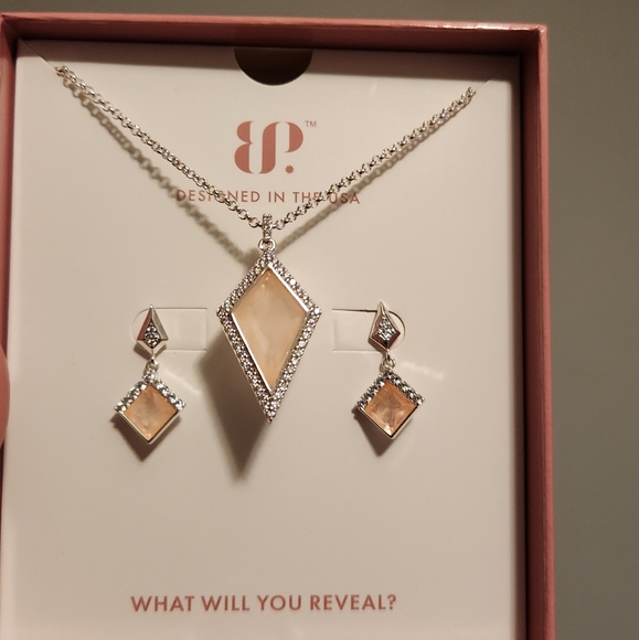 Bomb Party Simply Sets - Picture 1 of 2